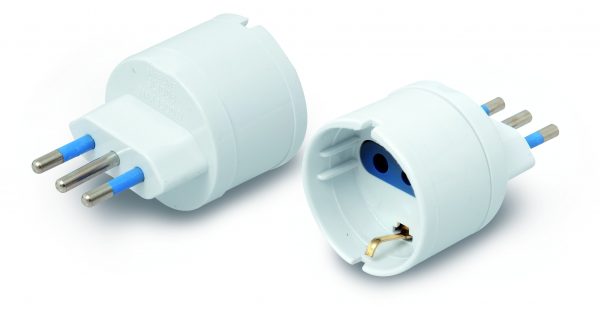 Adattatore presa schuko spina 2p + t 10 a 3002